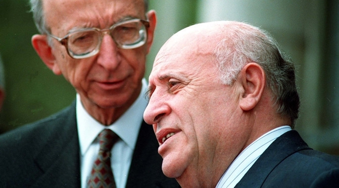 Siyaset sahnesinde 38 yıl... - Resim: 28