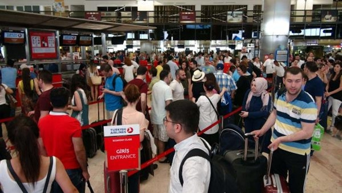 Atatürk Havalimanı'nda tatil yoğunluğu - Resim: 3