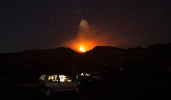 Etna yeniden uyandı - Resim: 8