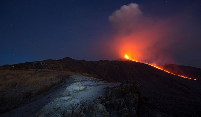 Etna yeniden uyandı - Resim: 9