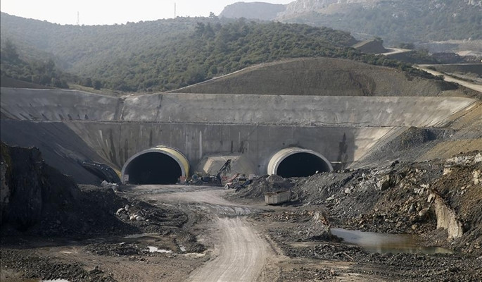 İstanbul-İzmir Otoyolu'nun yarısı tamamlandı - Resim: 2
