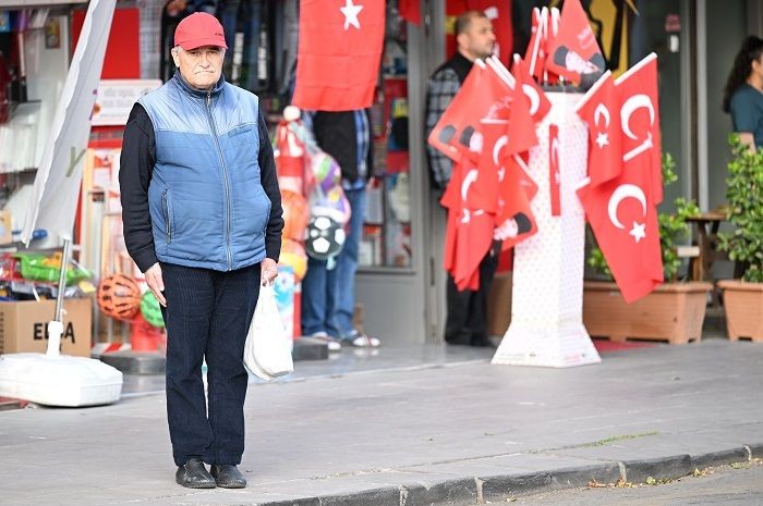 Saat 9’u 5 geçe hayat 1 dakikalığına durdu - Resim: 1