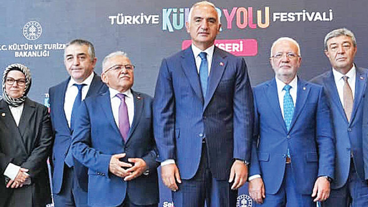 Kültür Yolu, 20 şehre ulaşarak dünyanın en büyük festivali oluyor