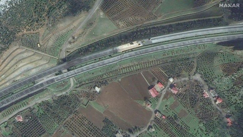 Kahramanmaraş'ta depremden öncesi ve depremden sonrası... Büyük yıkım gözler önüne serildi - Resim: 6