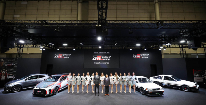 Toyota, Tokyo’da model ve konseptlerini tanıttı - Resim : 1