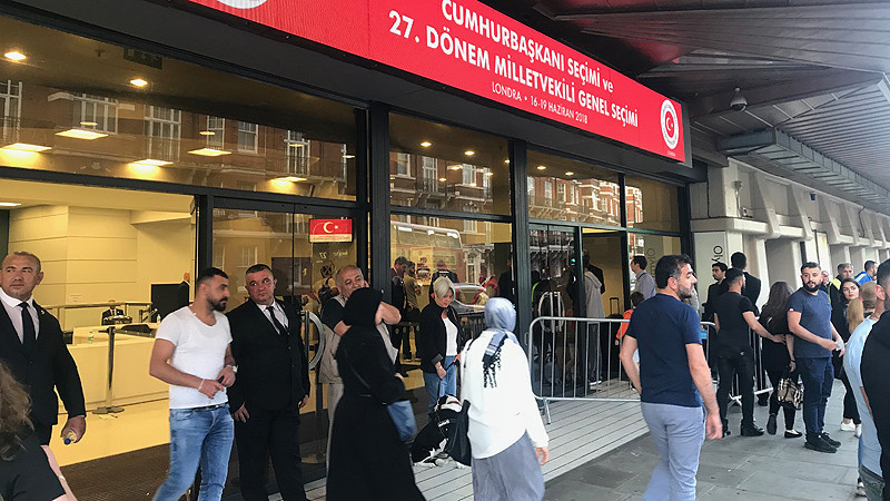 Yurt dışında kullanılan oylarda rekor - Resim : 8