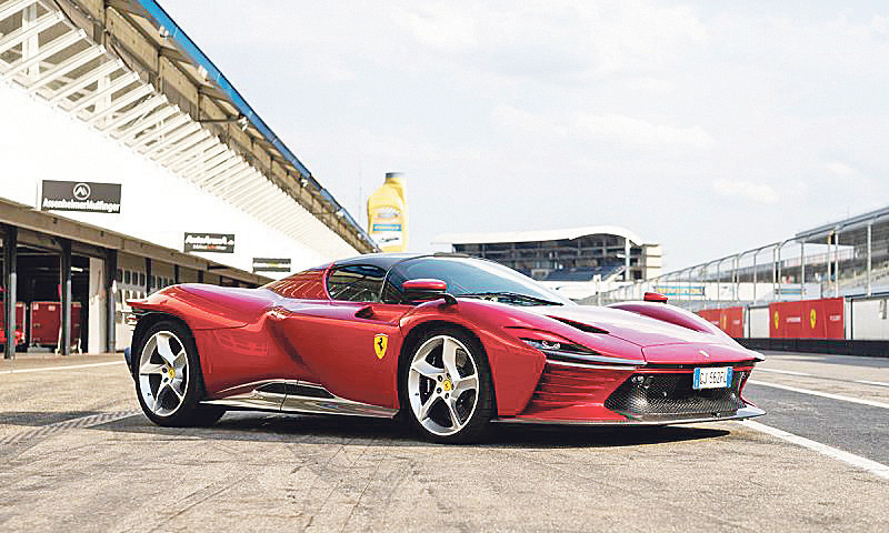 İtalyan Spor Otomobil üreticisi Ferrari’den Vision Gran Turismo - Resim : 1