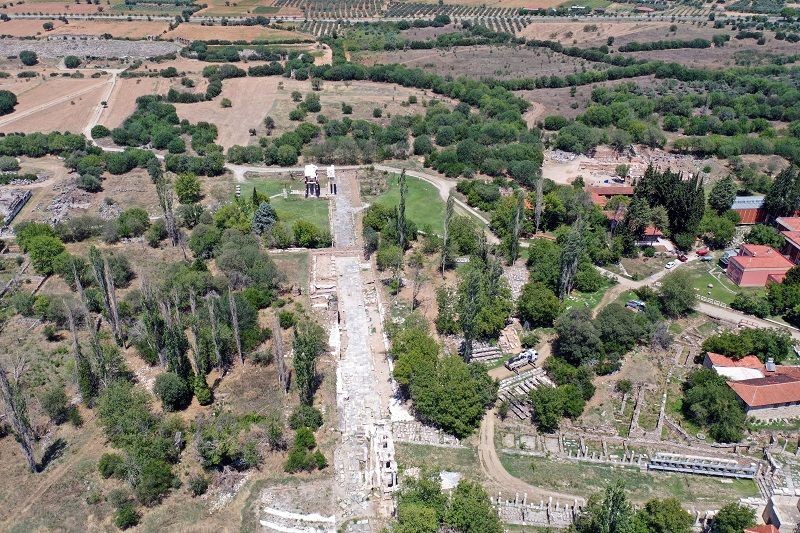 Afrodisias antik kentinde beylikler dönemine ait pazarın izleri bulundu - Resim: 1
