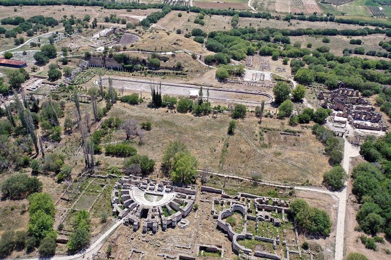 Afrodisias antik kentinde beylikler dönemine ait pazarın izleri bulundu - Resim: 9