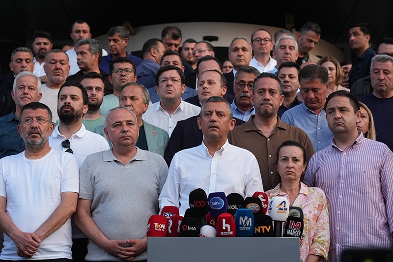 Son dakika: Manisa Büyükşehir Belediye Başkanı Ferdi Zeyrek hayatını kaybetti - Resim : 2