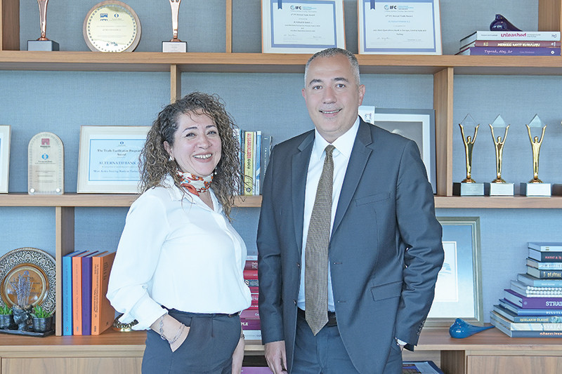 Kırmızı: 2026 normalleşme ve büyüme yılı olacak, bu patika, tedbirleri hayatımızdan çıkarır - Resim : 1