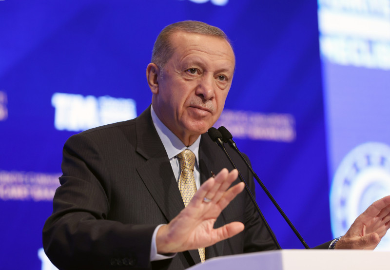 İhracatçı yılı 254 milyar ile kapattı rekabet edebilmek için destek istedi - Resim : 1