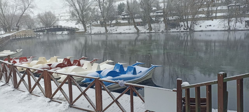 Sibirya soğuklarına rağmen donmayan tek göl! Anadolu'nun Nazar Boncuğu - Resim: 3