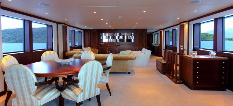 Bodrum'da kayalıklara çarpan lüks yatın sahibi belli oldu - Resim: 8