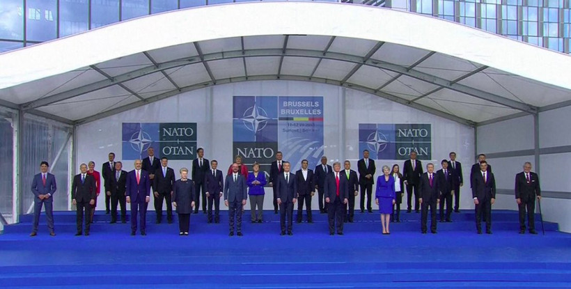 Kritik NATO zirvesi başladı - Resim : 1