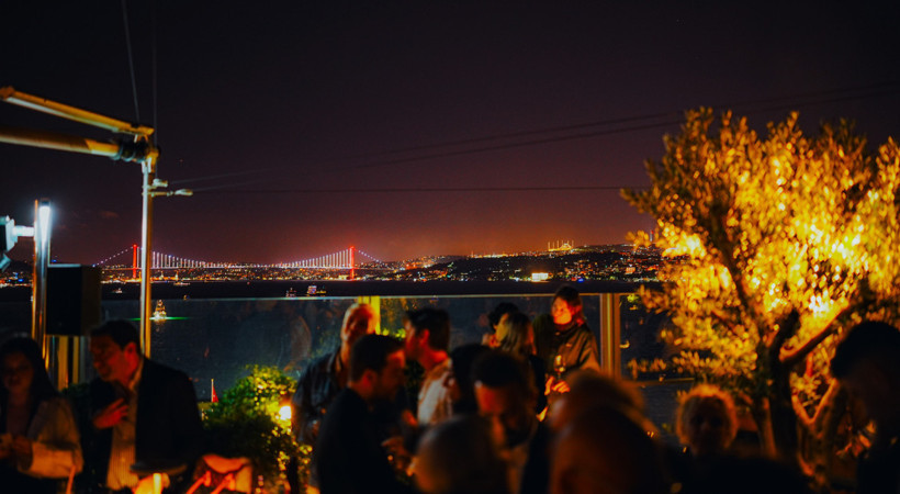 Rüzgarı yüzünde lezzeti damağında hissettiren teraslar - Resim : 1