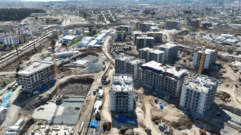 Antakya'da yeni binalar yükseliyor: Dünyanın en büyük iyileştirme operasyonu - Resim : 2