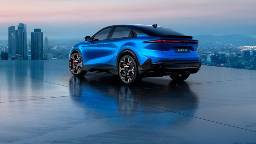 Porsche Macan’a rakip Alpine A390 yollara çıkmaya hazırlanıyor - Resim : 2