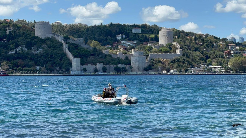 İstanbul Boğazı’nda kaybolan yüzücüden 6 gündür haber yok: Arama çalışmaları sürüyor - Resim : 1
