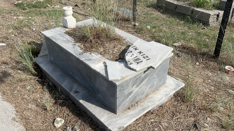 Hatay’da 13 mezara zarar görmüştü: Esrarengiz olayın ardındaki gerçek ortaya çıktı - Resim : 1