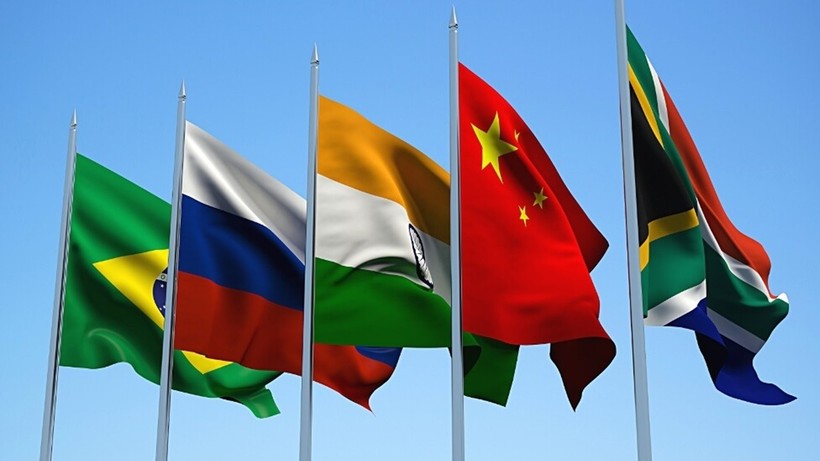 BRICS'ten dolara karşı ortak para birimi hamlesi
