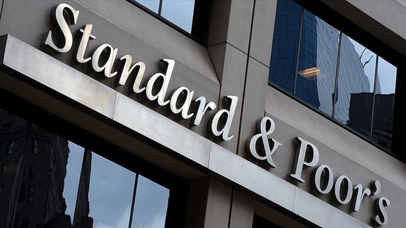 S&P, İsrail'in kredi notunu düşürdü