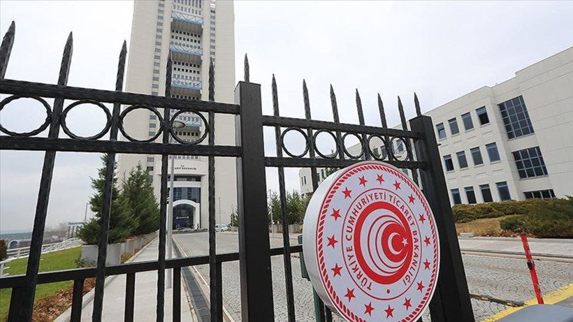 358 lüks aracın ithalatında "sahte fatura" usulsüzlüğü