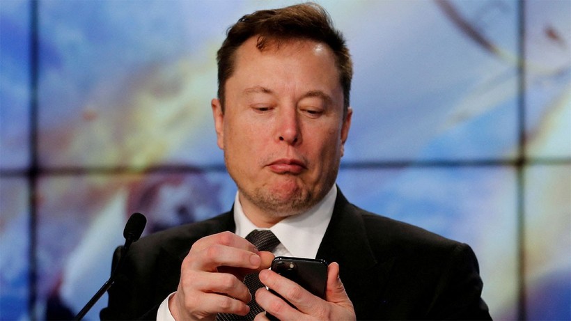 Elon Musk, anket başlattı: Twitter yöneticiliğini bırakacak mı?
