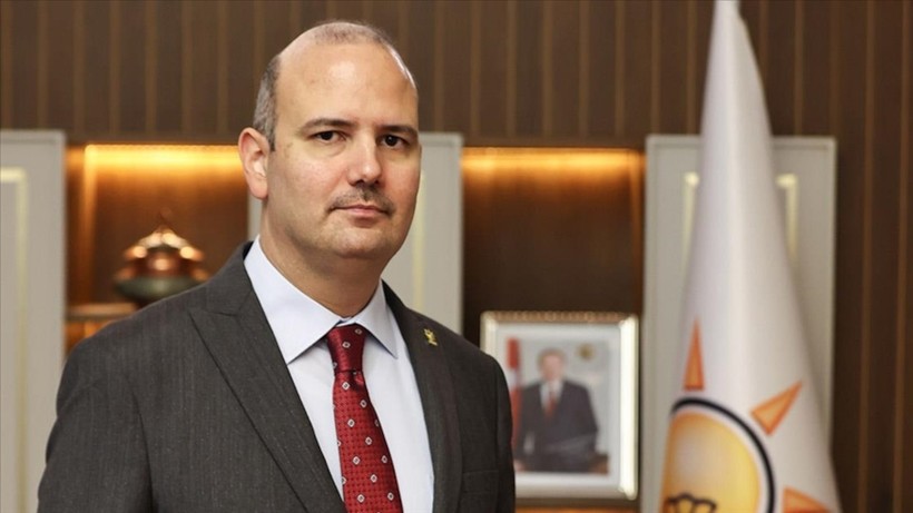 AK Parti'M uygulaması hayata geçti
