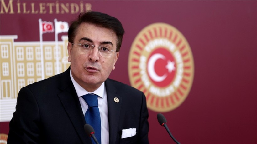AK Parti'li Aydemir, altılı masaya yüklendi