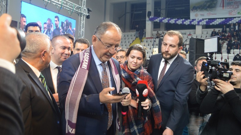 Cumhurbaşkanı Erdoğan, TİS İmza Töreni'ne telefonla bağlandı