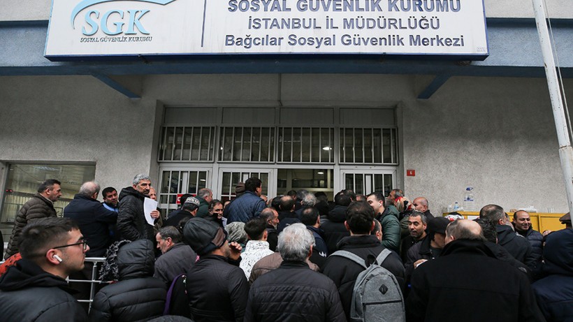 Bilgin yanıtladı: 9 Eylül 1999 tarihi esnetilebilir mi? EYT’liler ilk maaşlarını ne zaman alacak?