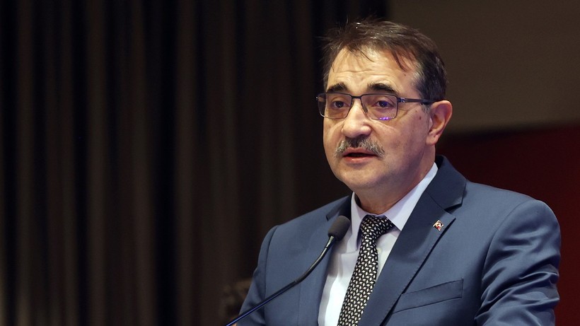 Son Dakika... Bakan Dönmez açıkladı: Elektrik ve doğal gaz fiyatlarına yeni indirim yolda