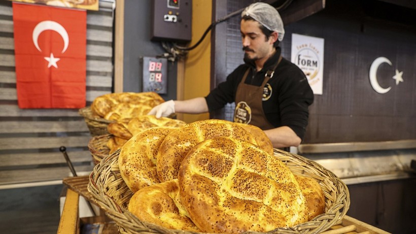 Fırınlar Ramazan ayına hazır: İşte Ramazan pidesi fiyatları