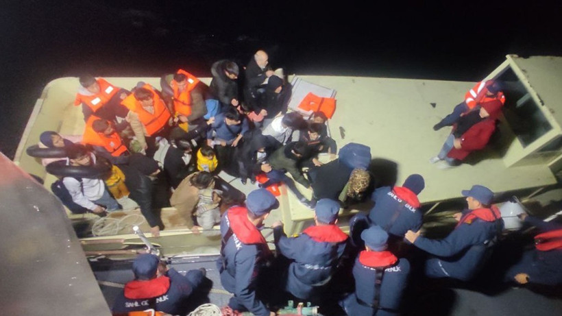 Muğla açıklarında 32 düzensiz göçmen yakalandı
