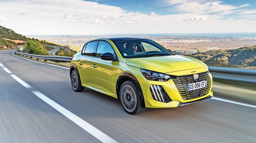 Yenilenen Peugeot 208 Türkiye pazarında