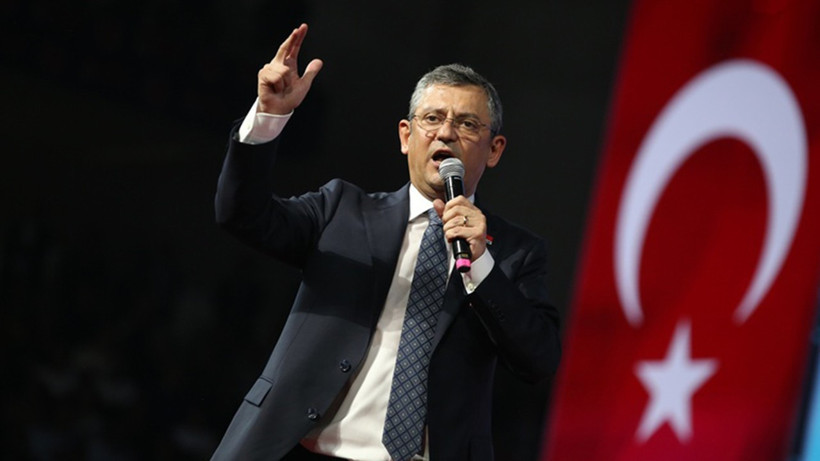 Özgür Özel'den dünyaya İngilizce 'Filistin' çağrısı