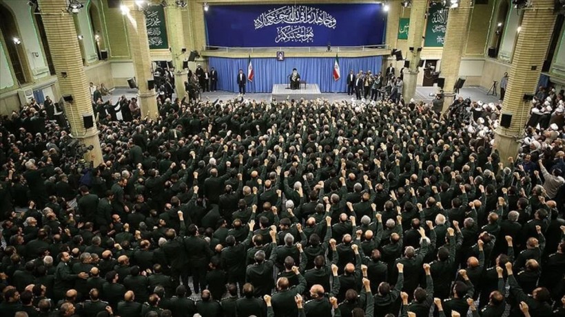 İran, İsrail'i vurdu: Devrim Muhafızları açıkladı: İHA ve füzeler fırlatıldı