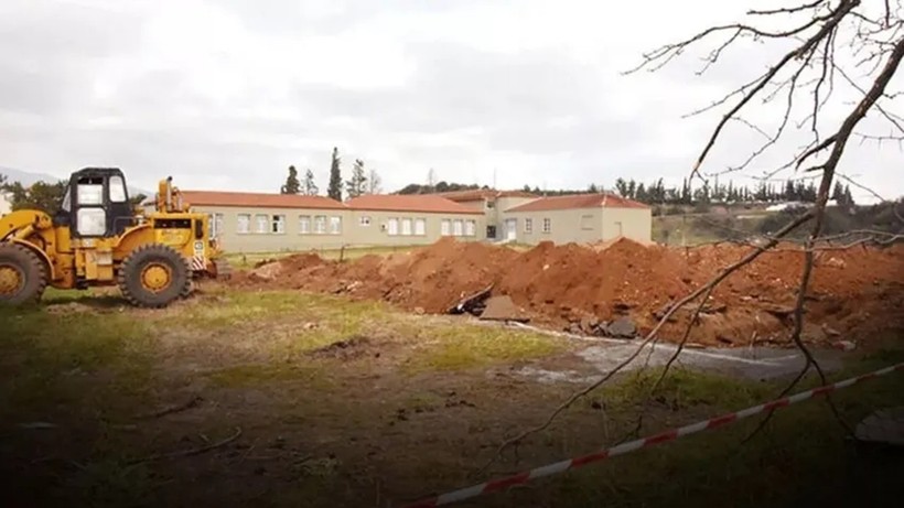 Osmanlı dönemine ait mezar doğalgaz çalışmasında bulundu
