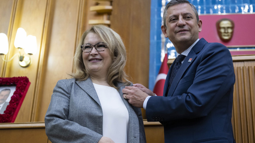 Son dakika: İYİ Parti'den istifa eden İstanbul Milletvekili Ayşe Sibel Yanıkömeroğlu CHP'ye katıldı