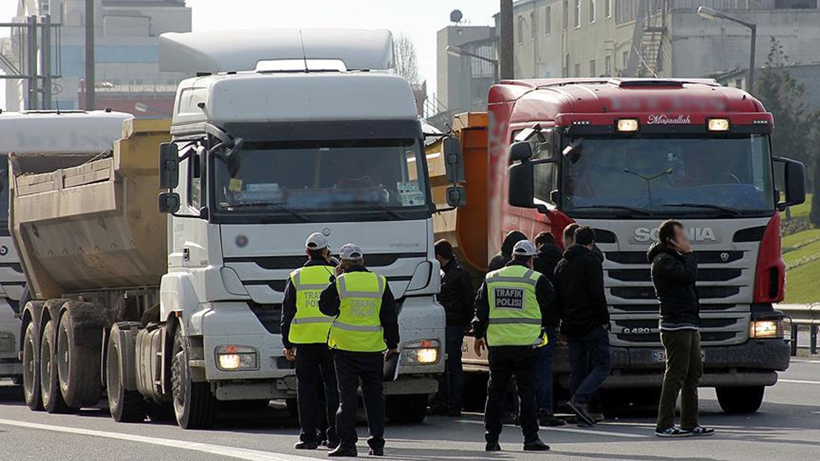 Mardin'de trafik yoğunluğuna YKS molası