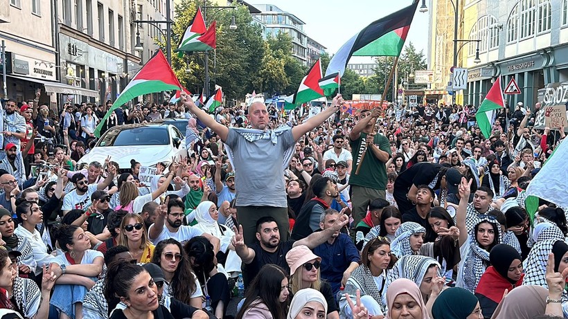 Berlin'deki Filistin eyleminde 20 gözaltı