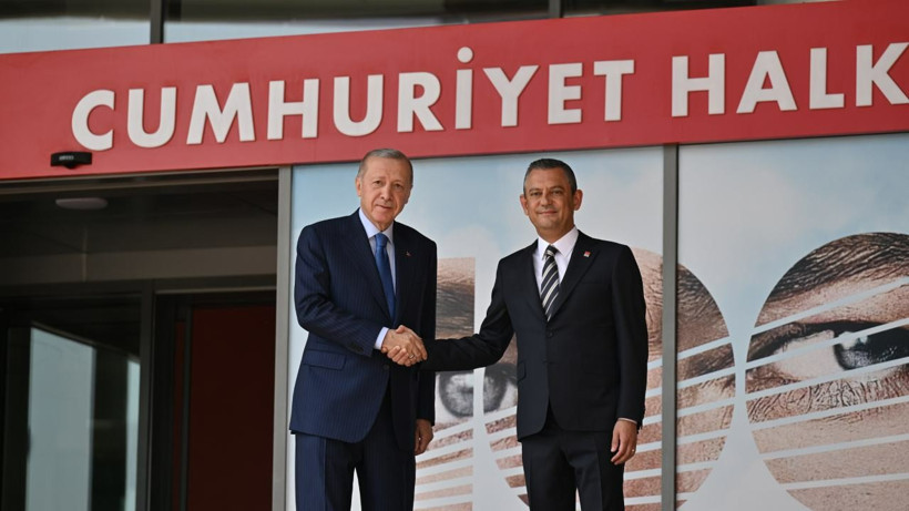 Son dakika: Cumhurbaşkanı Erdoğan’dan 18 yıl sonra CHP’ye ziyaret...