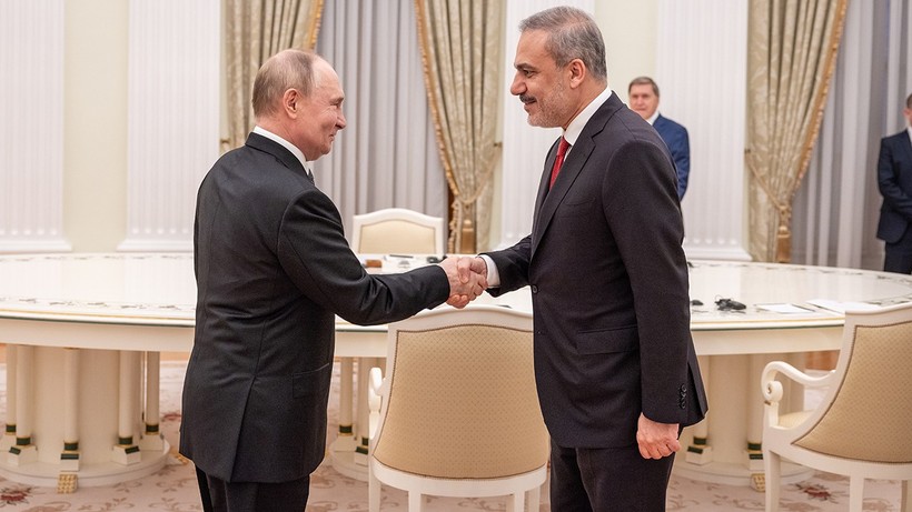 Putin'den Türkiye açıklaması: Memnuniyetle karşılıyoruz