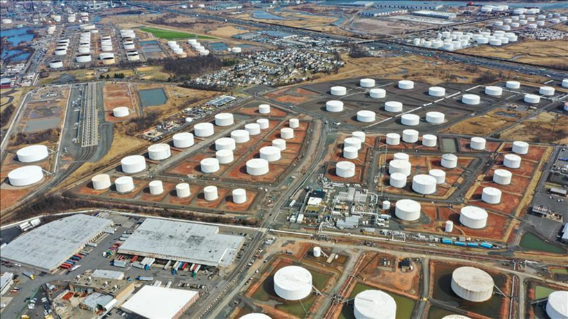ABD'nin ticari ham petrol stokları 800 bin varil arttı