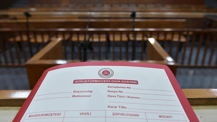 Depremde 84 kişinin öldüğü Ebrar Sitesi E Blok davası sanıkları hakim karşısında