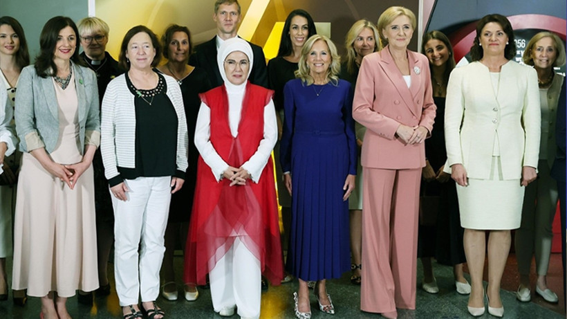 Vatandaşın cebi mi, bağışlar mı? Dünya liderleri ve eşlerinin giyim masraflarını kim karşılıyor?