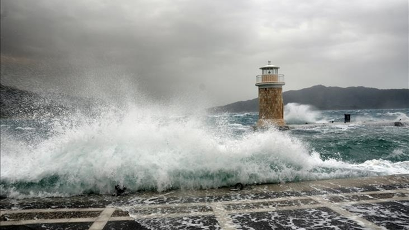 Marmara Denizi olası bir deprem sonrası oluşabilecek tsunamiye karşı 24 istasyonla anlık izleniyor