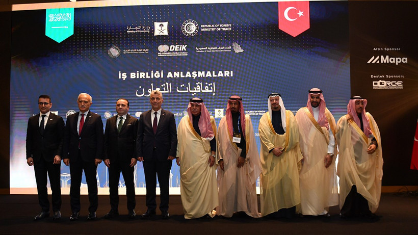 Bakan Bolat: Suudi Arabistan ile kısa vadede 10 milyar dolar ticari hedefimiz var
