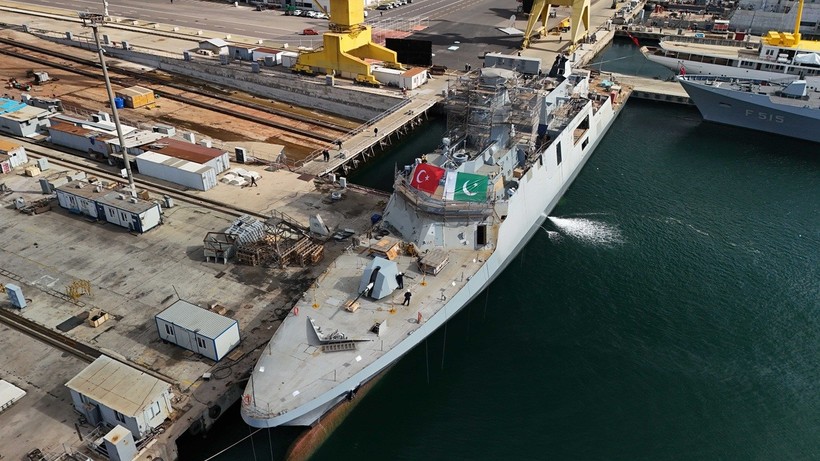İstanbul Tersanesi’nden Pakistan’a milli teknoloji ile donatılmış gemiler